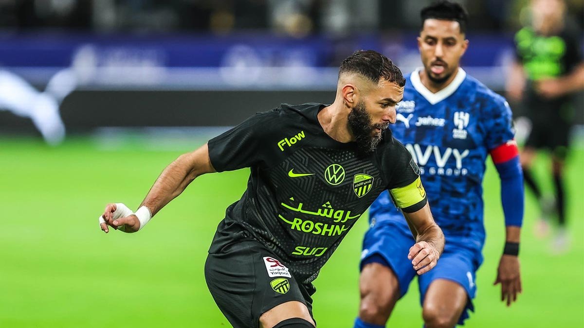 الاتحاد يقصي الهلال ويتأهل إلى نصف نهائي كأس الملك