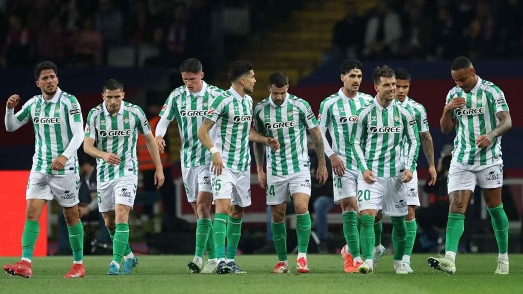 ناتان ينقض على هدف ثمين لبيتيس ويوقف انتصارات برشلونة
