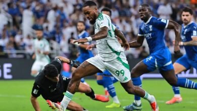 أهلي جدة يعصف بطموحات الهلال ويتأهل إلى نهائي النخبة