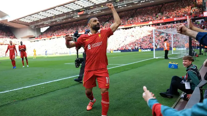 رسميًا.. ليفربول يتوّج بلقبه العشرين في الدوري الإنجليزي