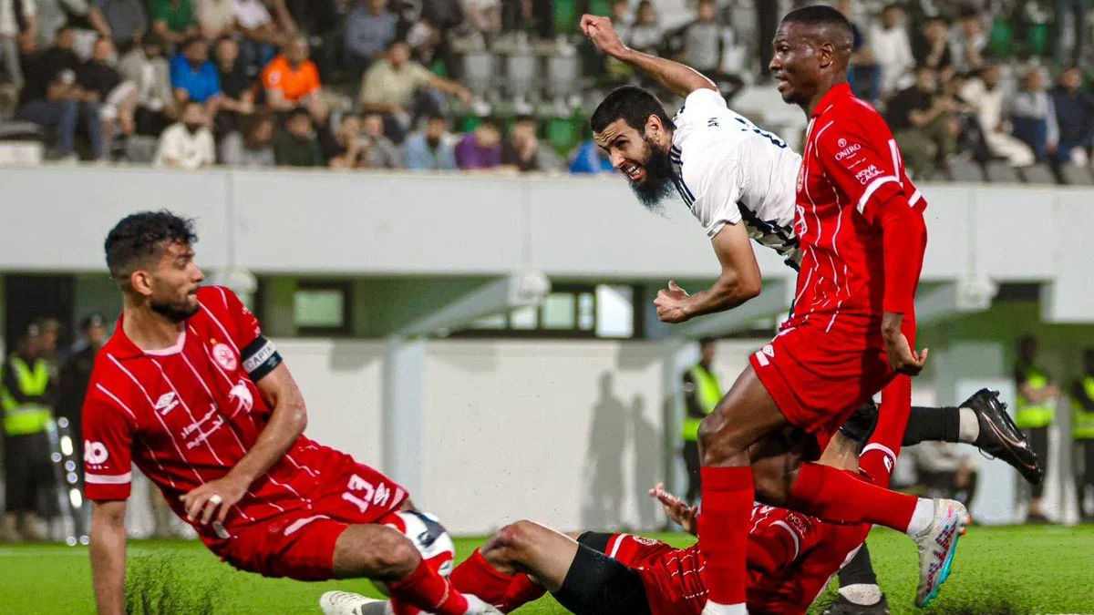 المدينة يحقق فوزًا قاتلًا على الاتحاد في الوقت بدل الضائع