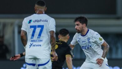 الهلال يخرج بتعادل صعب مع الوحدة