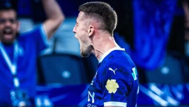 الهلال يؤكد تواجده في النخبة الآسيوية بثنائية في القادسية