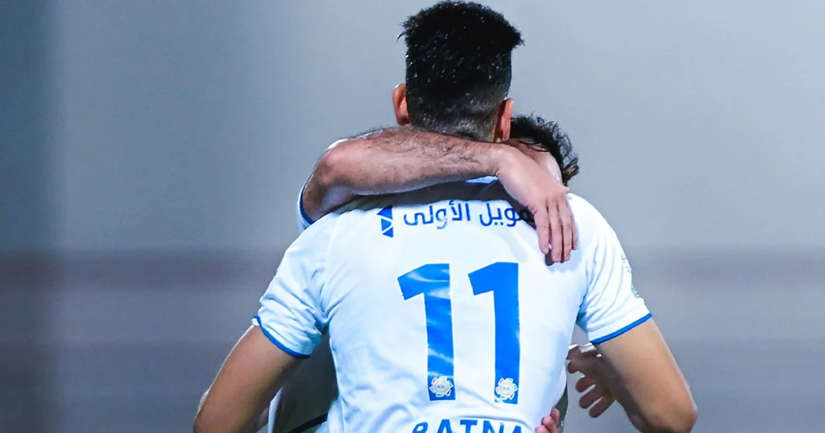 باتنا يقود الفتح لضمان البقاء في دوري روشن بفوز ثمين على ضمك