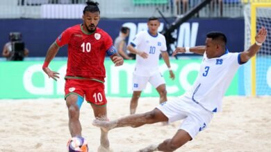 عمان تنعش آمالها في مونديال الشاطئية بفوز صعب على السلفادور