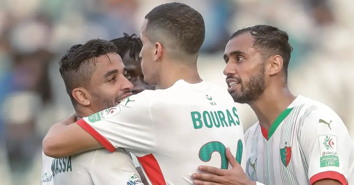 مولودية الجزائر يعبر سطيف بثقة ويخطو نحو الاحتفاظ بلقب الدوري