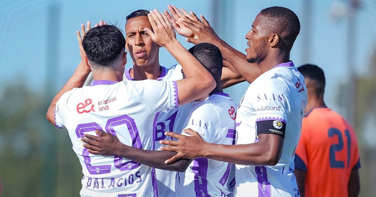 خماسية في شوط واحد.. رحيمي يقود العين لاكتساح اتحاد تواركة 1 خماسية في شوط واحد.. رحيمي يقود العين لاكتساح اتحاد تواركة