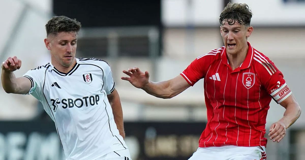 فولهام يضرب نوتنغهام بثلاثية ويؤكد جاهزيته للموسم الجديد