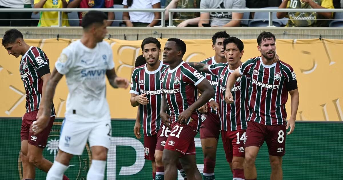 فلومينينسي ينهي حلم الهلال في مونديال الأندية 1 فلومينينسي ينهي حلم الهلال في مونديال الأندية
