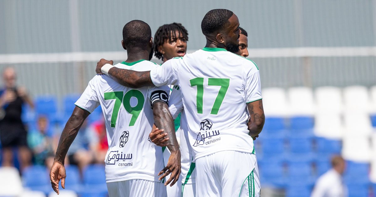 الأهلي السعودي يهزم إلتشي الإسباني في رابع مبارياته الودية 1 الأهلي السعودي يهزم إلتشي الإسباني في رابع مبارياته الودية