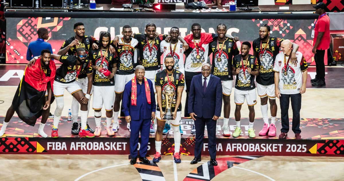 أنغولا تسحق مالي وتستعيد عرش كأس إفريقيا للسلة بعد 12 عامًا