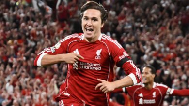 كييزا ينفض الغبار ويقود ليفربول لفوز مثير 4-2 على بورنموث