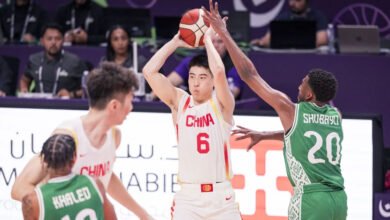 الصين تنجو من انتفاضة السعودية في كأس آسيا لكرة السلة 2025