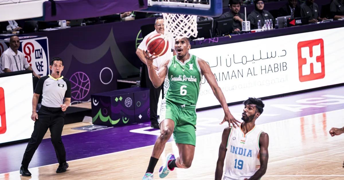 السعودية تكتسح الهند وتحسم وصافة المجموعة في كأس آسيا للسلة