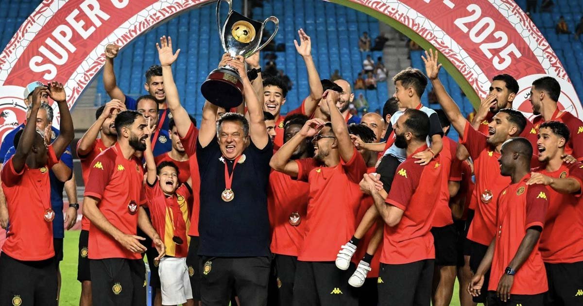 بتوقيع البلايلي.. الترجي يتوج بالسوبر التونسي للمرة الثامنة 1 بتوقيع البلايلي.. الترجي يتوج بالسوبر التونسي للمرة الثامنة