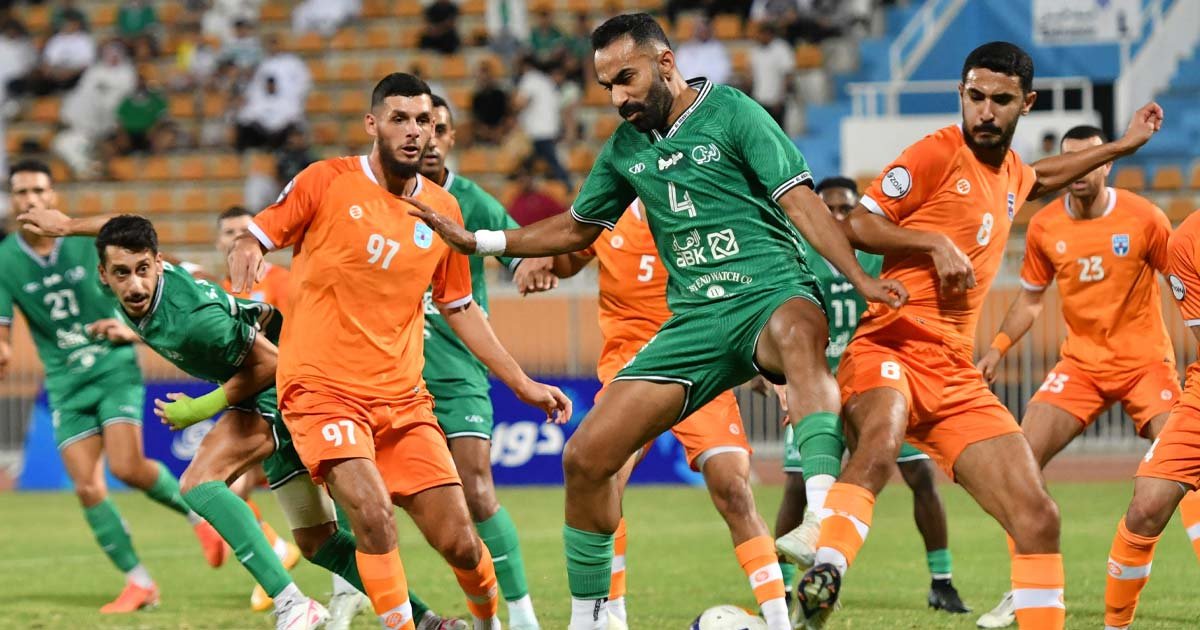 العربي يكتفي بنقطة أمام كاظمة في مباراة متوسطة المستوى