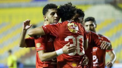 الأهلي يتخلص من كهرباء الإسماعيلية بسهولة ويواصل الزحف نحو القمة