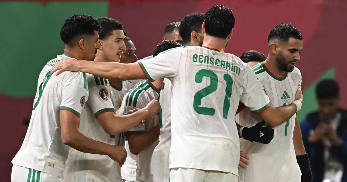 الجزائر تحسم صراع المجموعة مع بوركينا فاسو