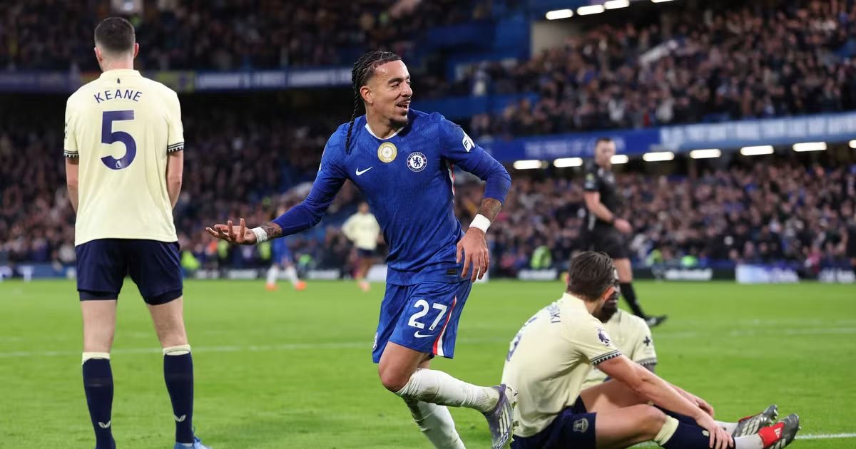 تشيلسي يهيمن على إيفرتون وينتصر بسهولة