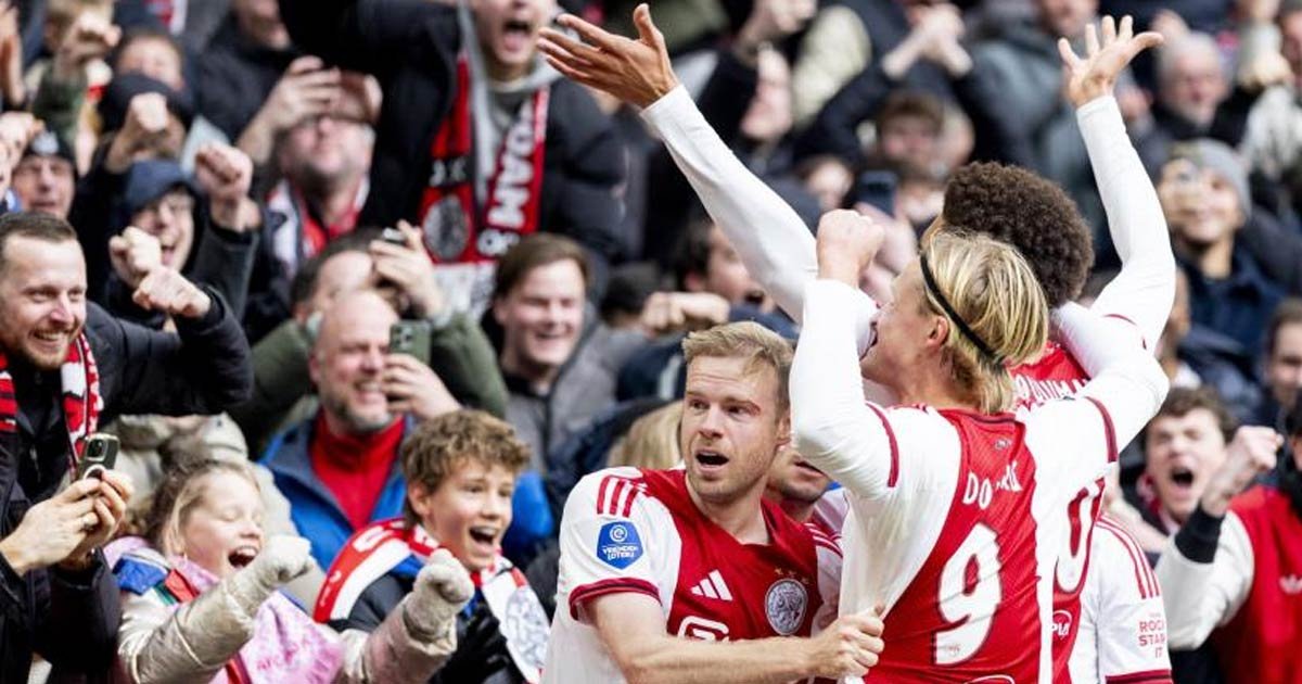 بمشاركة تارغالين وحاج موسى.. أياكس يُسقط فينورد ويمدد عقدته في الكلاسيكر الـ200