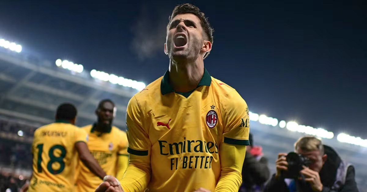 كابتن أمريكا يضرب بقوة.. ميلان يسترد الصدارة بريمونتادا مثيرة في تورينو