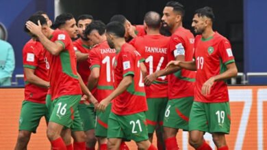 المغرب يضرب بقوة ويهزم جزر القمر بثلاثية في افتتاح مشواره بكأس العرب