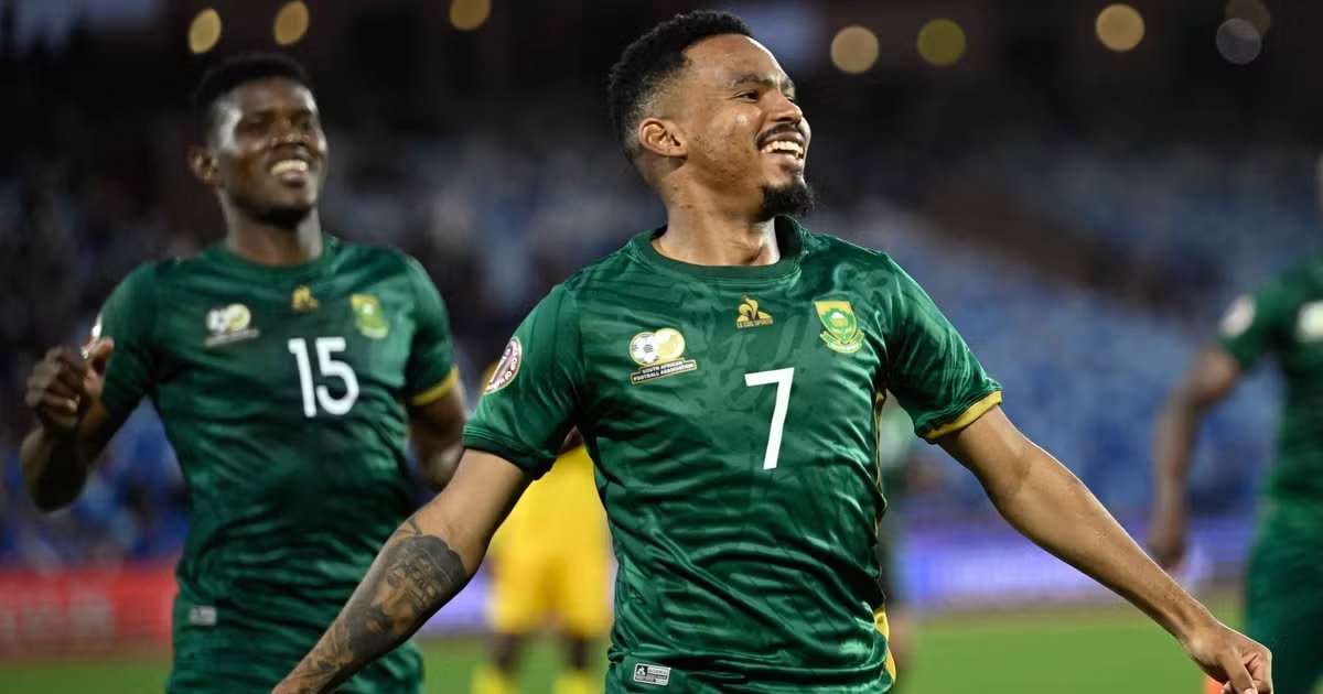ركلة جزاء قاتلة تمنح جنوب إفريقيا بطاقة التأهل وتقصي زيمبابوي