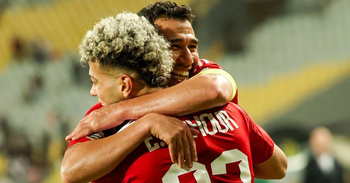 الأهلي يهزم يانج أفريكانز بثنائية تريزيجيه