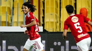 الأهلي ينتزع فوزًا شاقًا من أنياب سموحة بهدف مروان عثمان