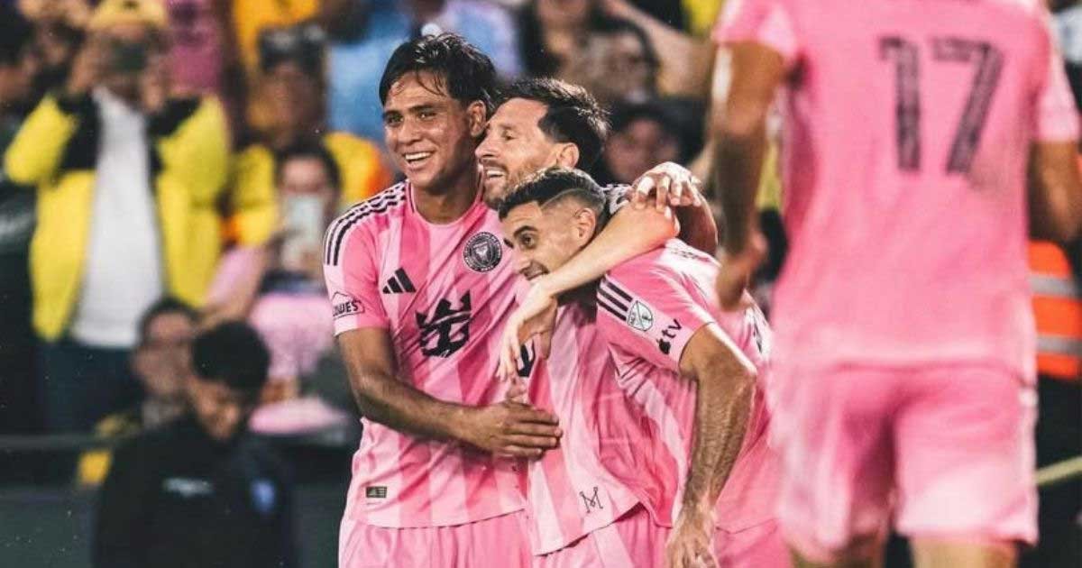 هدف وتمرير ساحرة من ميسي تمنح إنتر ميامي التفوق على برشلونة الإكوادوري