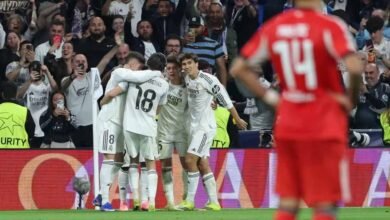 ريال مدريد يتأهل بصعوبة إلى ثمن النهائي بعد فوز مثير على بنفيكا