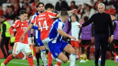 بارييرو ينقذ مورينيو "المطرود".. بنفيكا يتعادل مع بورتو ويحافظ على سجله دون هزيمة