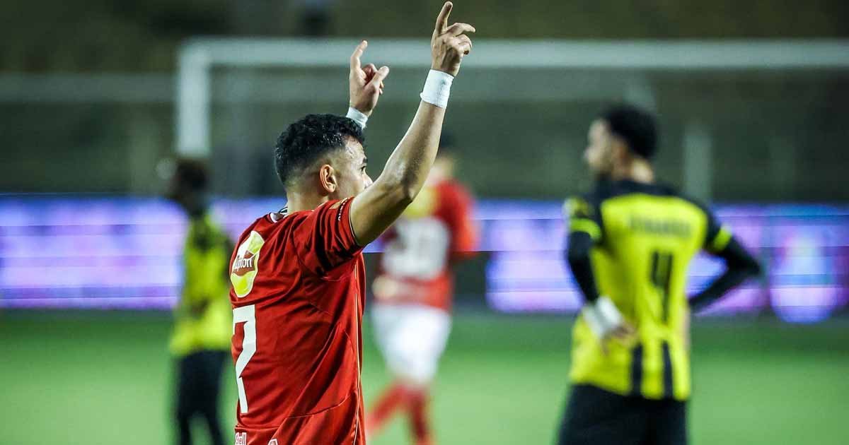 تريزيجيه يفتح الباب وإمام يُغلقه.. الأهلي يضرب المقاولون بثلاثية في الجولة 21