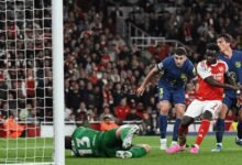 أرسنال يتجاوز أتلتيكو مدريد بهدف ساكا ويعود لنهائي دوري أبطال أوروبا بعد عقدين